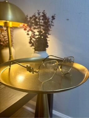 Gold Metal Frame Women's Glasses with Decorative Temples